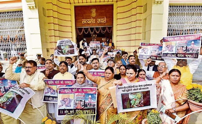 बजट सत्र : दो बार बाधित हुई विधानसभा की कार्यवाही, मुजफ्फरपुर बालिका गृह कांड को लेकर विपक्ष का हंगामा