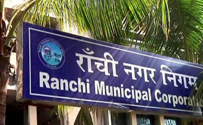 रांची : नगर निगम के कर्मचारी 16 से लगायेंगे काला बिल्ला, 26 से हड़ताल पर