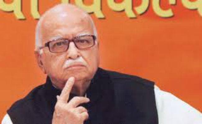 पुलवामा अटैक ‘भारत पर हमला’, एकजुट हो पूरा देश : आडवाणी