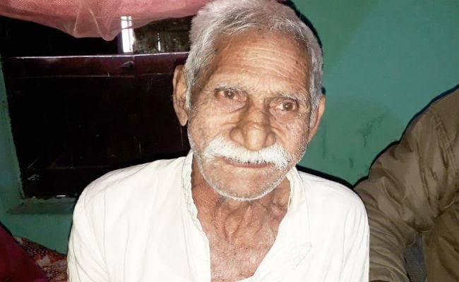 शहीदों की खबर सुन 1971 की जंग लड़ चुके देवशरण के फड़क उठे अंग, कहा- पहुंचा दो बॉर्डर पर, धूल चटा दूं दुश्मन को...