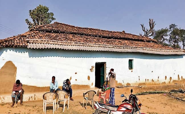 गुमला : शहीद विजय सोरेंग अपने पिता से प्रेरणा लेकर फौज में हुए थे भर्ती