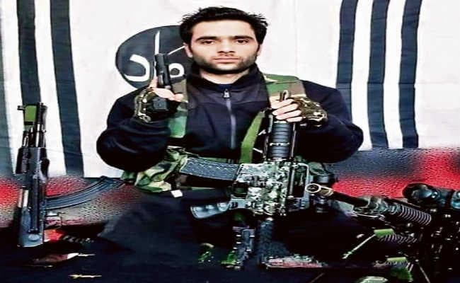 घटना से पहले जारी वीडियो आया सामने, जहर से भरा था फिदायीन हमला करने वाले आदिल डार का दिमाग