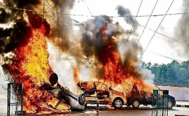 पीएम मोदी ने किया आतंक के खात्मे का एलान, कश्मीर में ग्राउंड एक्शन हुआ शुरू, हिरासत में सात युवक