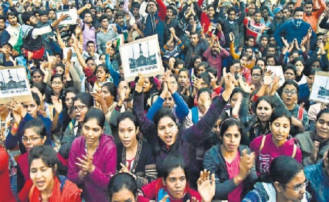 पटना : शहीदों की शहादत पर रोया शहर