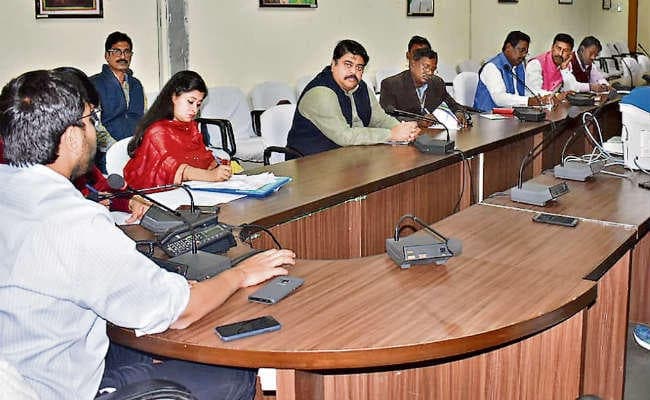 रांची  : रांची में 51,840 नये वोटरों के कार्ड तैयार, वितरण शुरू