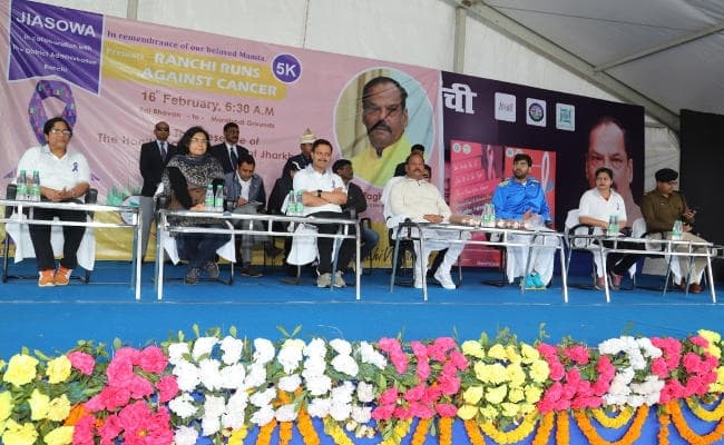 पाकिस्तान को उसके घर में घुसकर जवाब दिया जायेगा, शहीद का शव रांची पहुंचने से पहले बोले मुख्यमंत्री रघुवर दास