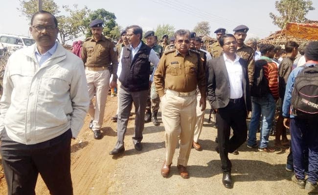 पाकिस्तान मुर्दाबाद से गूंजा शहीद विजय सोरेंग का गांव, छोटे बेटे ने कहा : पिता की मौत का बदला लूंगा