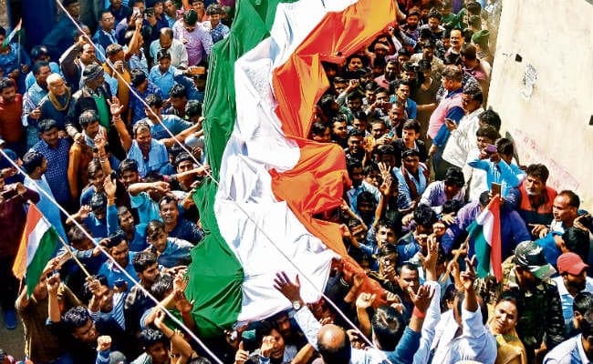 मसौढ़ी : शहीद संजय को अश्रुपूर्ण आंखों से परिजनों और शहरवासियों ने दी अंतिम विदाई