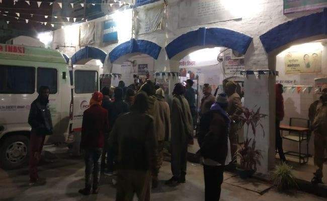 देर रात सीवान में हुई बड़ी दुर्घटना, पिकअप वैन और ट्रक की बीच जबरदस्‍त टक्कर, 7 की मौत, 9 घायल