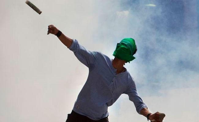 15 लाख रुपये और जन्नत के लालच से तैयार हो रहे हैं भाड़े के आतंकवादी