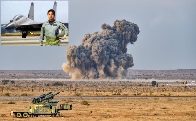 OMG! पाकिस्तान सीमा पर सचिन तेंडुलकर, पोखरण में गरजे 140 लड़ाकू जेट, वायुसेना प्रमुख जवाब देने के लिए तैयार