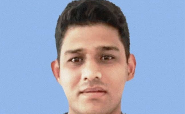 जम्मू-कश्मीर : बारूदी सुरंग विस्फोट में शहीद हुए मेजर की अगले महीने होनी थी शादी