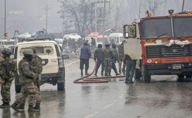 आतंकी हमले के ‘जश्न” का संदेश वायरल करने वाली चार कश्मीरी छात्राओं के खिलाफ मामला दर्ज