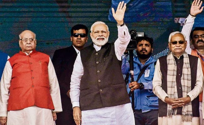 पटना में पीएनजी से बनने लगा खाना व सीएनजी से दौड़ने लगीं गाडि़यां