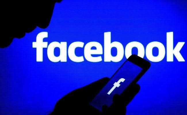 ब्रिटिश सांसदों की फेसबुक को लताड़, कड़े नियम लगाने की वकालत