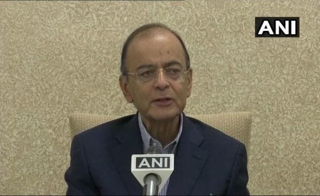 RBI सेंट्रल बोर्ड की बैठक के बाद बोले अरुण जेटली भारत को कम और मेगा बैंकों की जरूरत