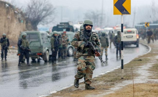 पुलवामा आतंकी हमले के बाद कश्‍मीर घाटी वापस लौट रहे देशभर के 300 छात्र