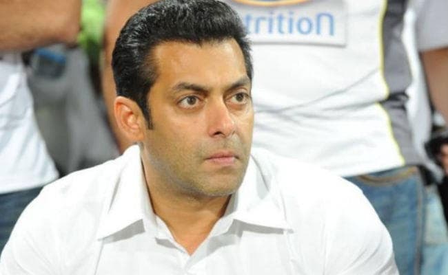 पुलवामा आतंकी हमला : सलमान खान ने आतिफ असलम को अपनी फिल्म से निकाला