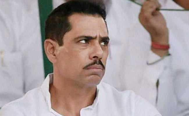 बीमार होने के कारण वाड्रा नहीं पहुंच सके ED के दफ्तर