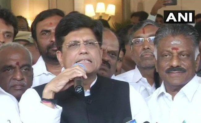 BJP ने तमिलनाडु में पुराने साथी AIADMK को लगाया गले, पांच सीटों पर चुनाव लड़ेगा भगवा दल