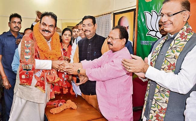 रांची : गठबंधन चलाना कांग्रेस के डीएनए में ही नहीं है : लक्ष्मण गिलुवा