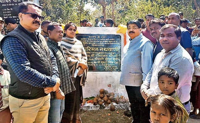 रांची : सीताडीह गांव की बदल रही तस्वीर, मिला कम्यूनिटी हॉल