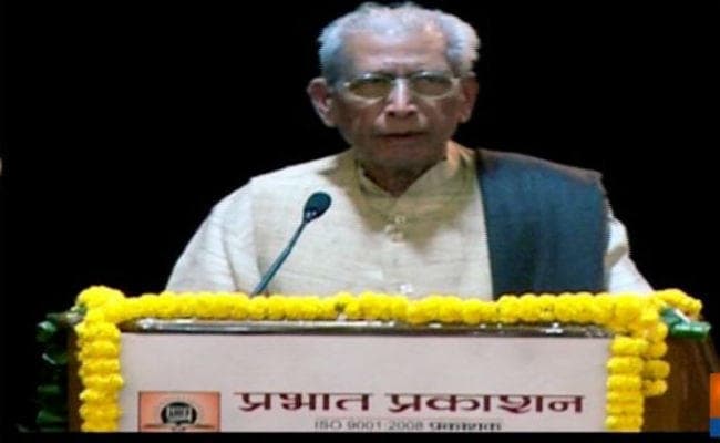 श्रद्धांजलि : आज हिंदी आलोचना अपना शिखर पुरुष खोकर और दरिद्र हुई...