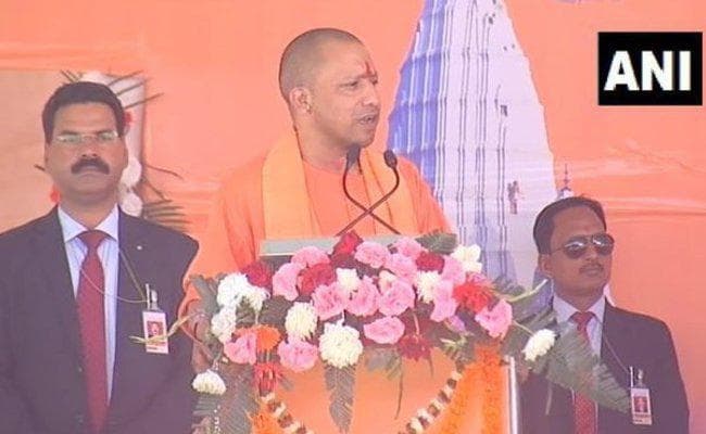 योगी आदित्यनाथ ने कहा - पाकिस्तान को सिर्फ मोदी ही दे सकते हैं जवाब