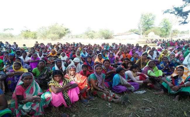 सिमडेगा : गोकशी व धर्मांतरण के खिलाफ हुरदा बंद, गिरफ्तारी की मांग को लेकर निकाली गयी रैली