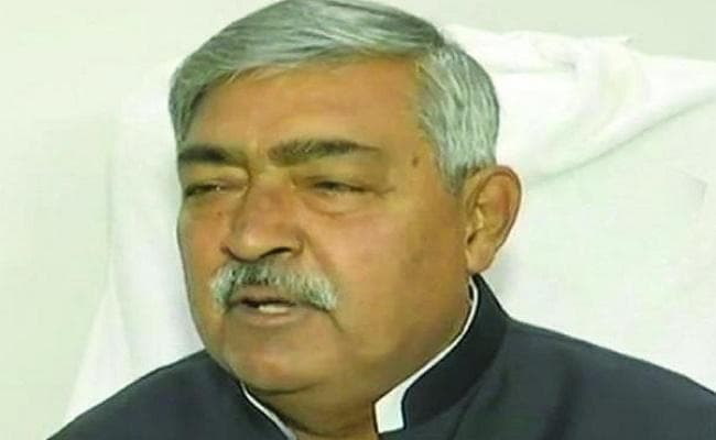 बिहार में जूनियर इंजीनियर के पद के लिये सनी लियोनी के आवेदन पर बोले मंत्री, यह अंतिम सूची नहीं