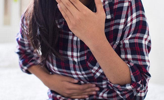 अक्सर क्यों सताता है पेट दर्द