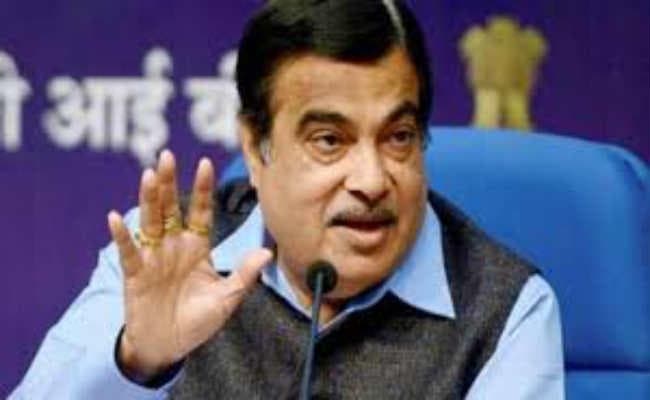 पाक ने भारत में आतंक का निर्यात बंद नहीं किया तो नदियों का पानी रोक लेंगे