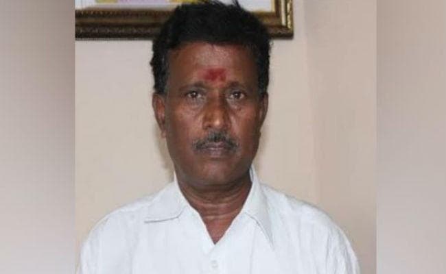 तमिलनाडु: भीषण सड़क हादसे में गयी AIADMK सांसद एस राजेंद्रन की जान