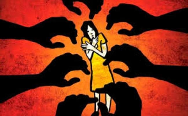उत्तर प्रदेश :  महिला के साथ पांच लोगों ने किया गैंगरेप, शिकायत दर्ज