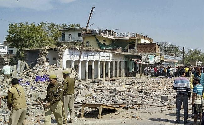 विस्‍फोट से दहला यूपी का भदोही, 13 लोगों की मौत, सीएम योगी ने जताया शोक