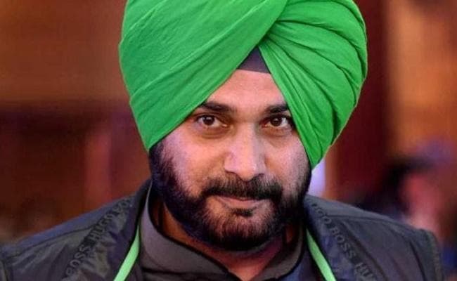 पुलवामा हमला : नवजोत सिंह सिद्धू पर बिहार में परिवाद दायर