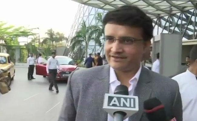ईडन गार्डन से पाक क्रिकेटरों की तस्वीरें हटाने पर फैसला जल्द : सौरव गांगुली