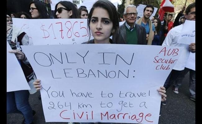 धूमधाम से शादी का अधिकार पाने के लिए आंदोलन