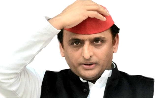 ''नेता जी'' को रिकॉर्ड मतों से जिताने के लिए किया बसपा से गठबंधन : अखिलेश