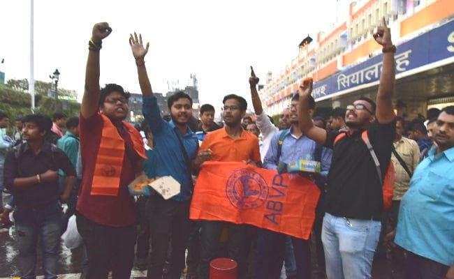 #AirStrikes बंगाल के शहीद बबलू सांतरा की पत्नी ने हमले पर जतायी खुशी