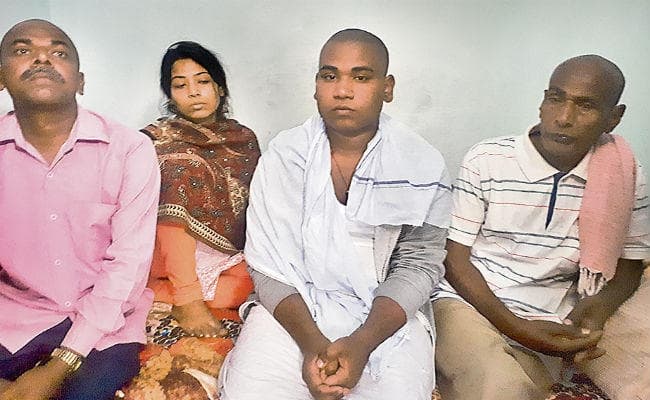 मसौढ़ी : शहीद के घर पहुंचे शहरवासी, परिजनों ने कहा, कलेजे को पहुंची ठंडक, पर बदला अधूरा