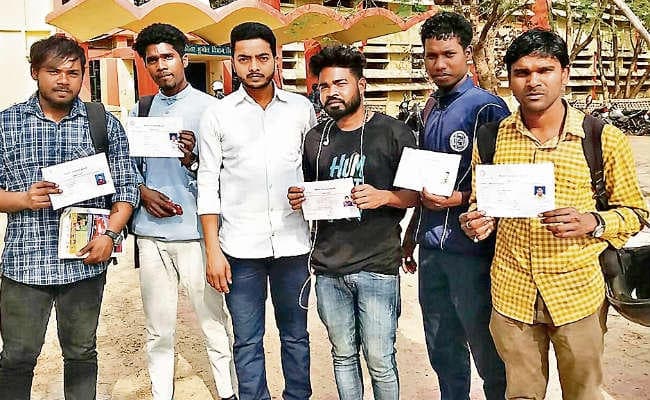 रांची : पीजी परीक्षा को ले जारी एडमिट कार्ड में सभी परीक्षार्थियों की जन्मतिथि एक जनवरी 1970