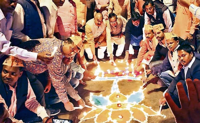 देश की प्रतिष्ठा बनाये रखने के लिए फिर चुनें मोदी सरकार