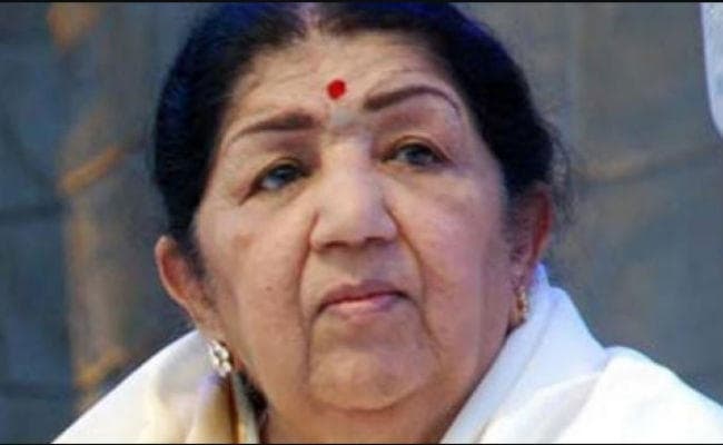 भारतीय सेना की मदद के लिए लता मंगेशकर देंगी 1 करोड़