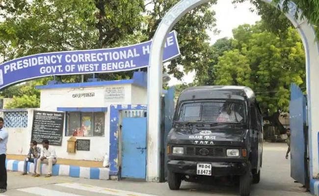 बंगाल के जेलों में बंद पाकिस्तानी कैदियों की सुरक्षा बढ़ायी गयी