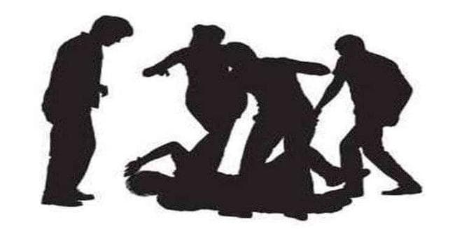 पटना में शराब की जानकारी पुलिस को देना एक शिक्षक को पड़ा महंगा, माफिया ने कर दी पूरे परिवार की पिटाई