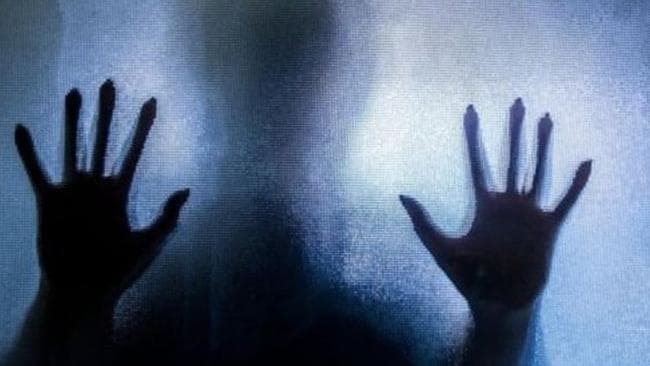 मुजफ्फरपुर : युवती से गैंगरेप, चुन्नू ठाकुर समेत सात पर प्राथमिकी दर्ज