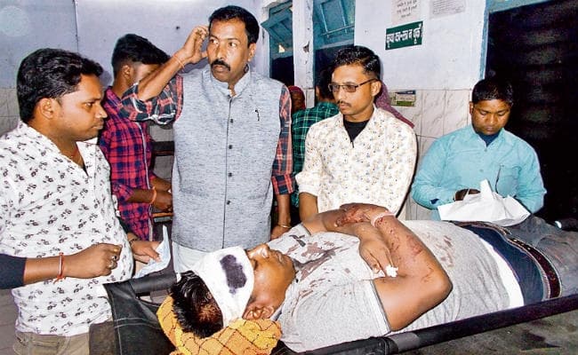 सारण जिले में गड़खा के कदना बाजार की घटना, इलाहाबाद बैंक के 48 लाख लूटे, गार्ड को मारकर किया घायल