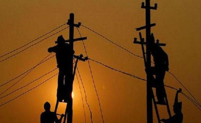 रांची : ज्यादा देर बिजली कटी, तो उपभोक्ताओं को मिलेगा मुआवजा !