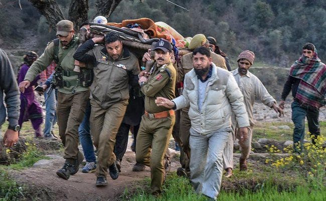 पाकिस्तान ने फिर किया सीजफायर का उल्लंघन, पुंछ-राजौरी के छह सेक्टरों में की भारी गोलाबारी
